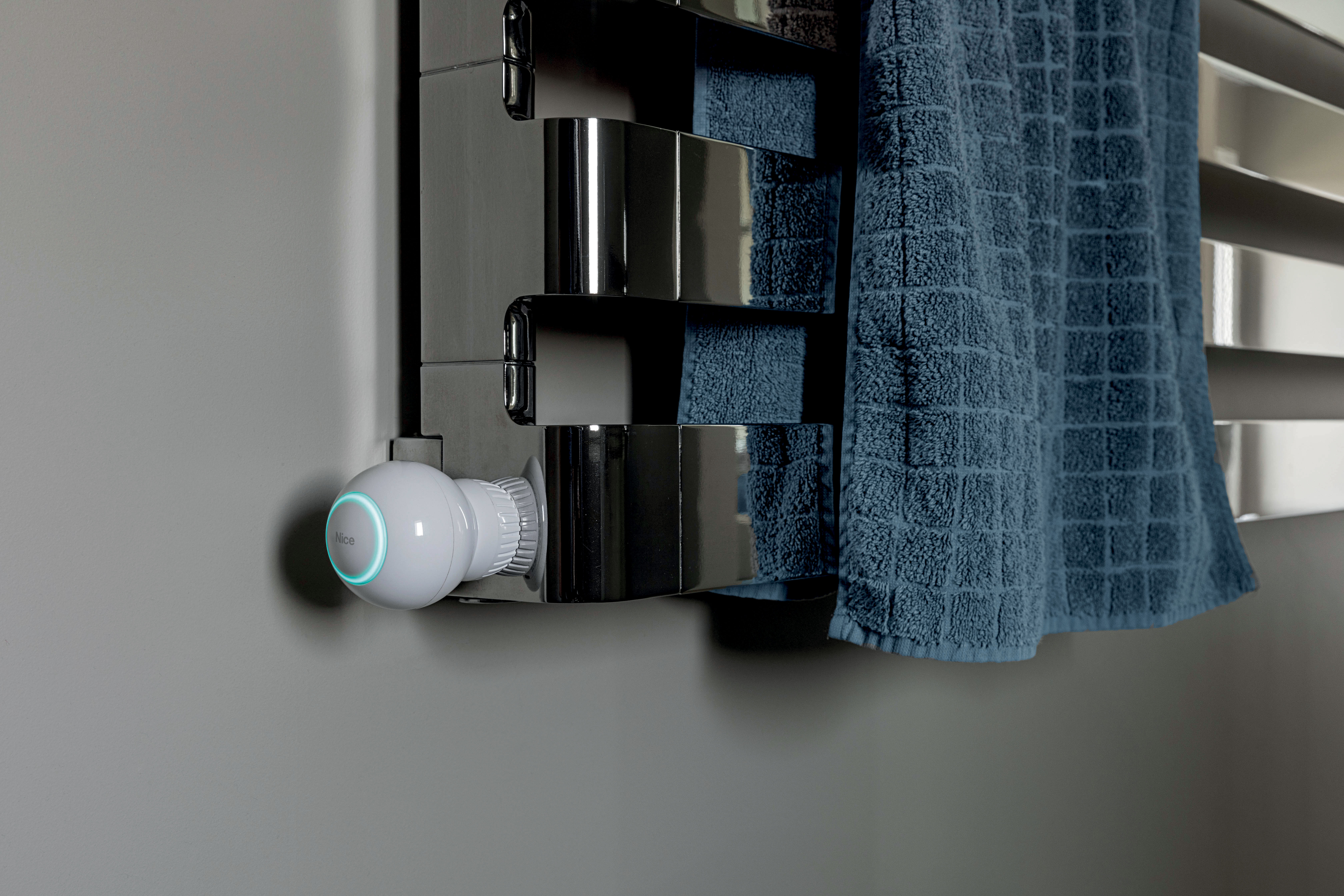 Nice Heat-Control Z-Wave Heizkörperthermostat mit Zeitplan